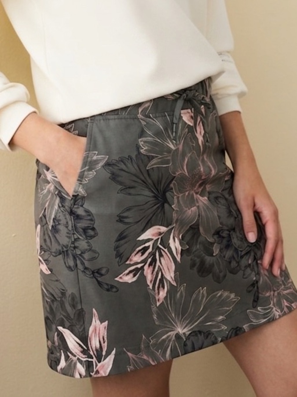 J.Jill Fit On-The-Go Tropical Floral Print Skort Size S